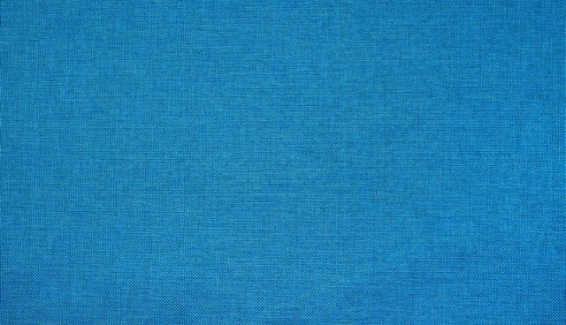 762