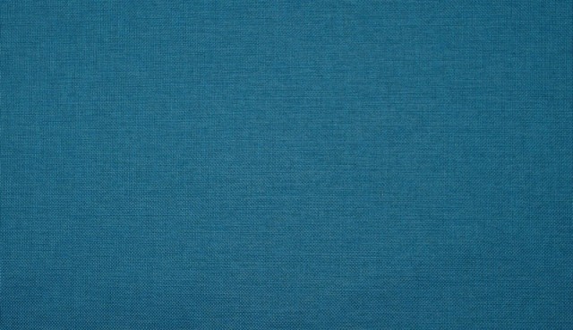 772